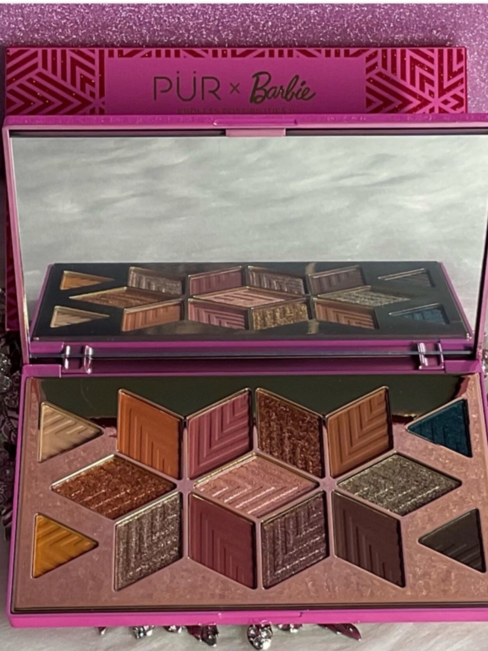 BARBIE x PUR COSMETICS ~ SIGNATURE 15 SHADES ~ EYESHADOW PALETTE ~ BNIB ~